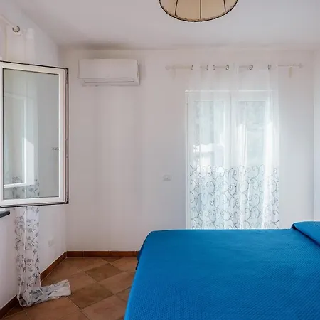 Bay With Jacuzzi Rooftop Villa Nerano